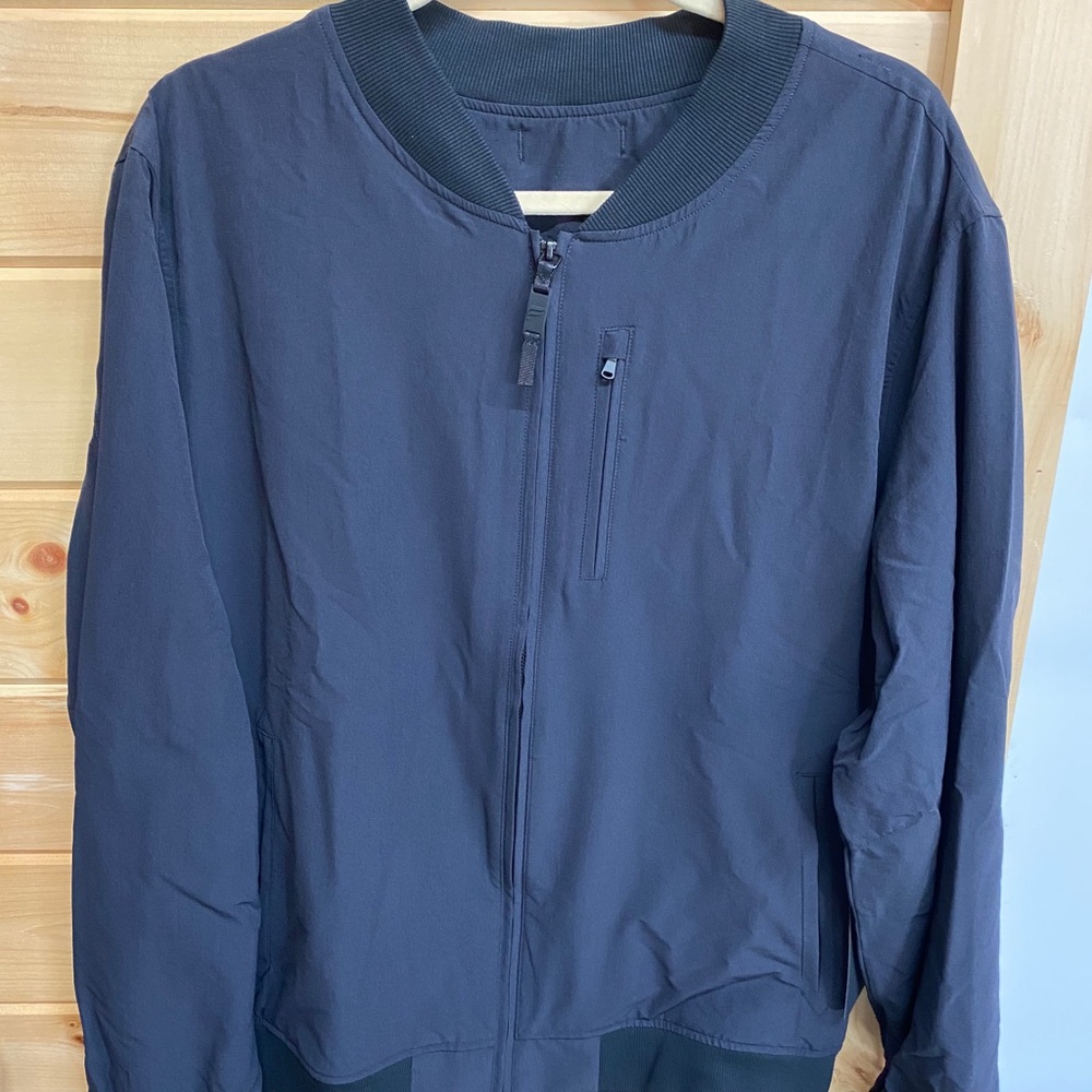 Fabletics Men’s The Only Jacket